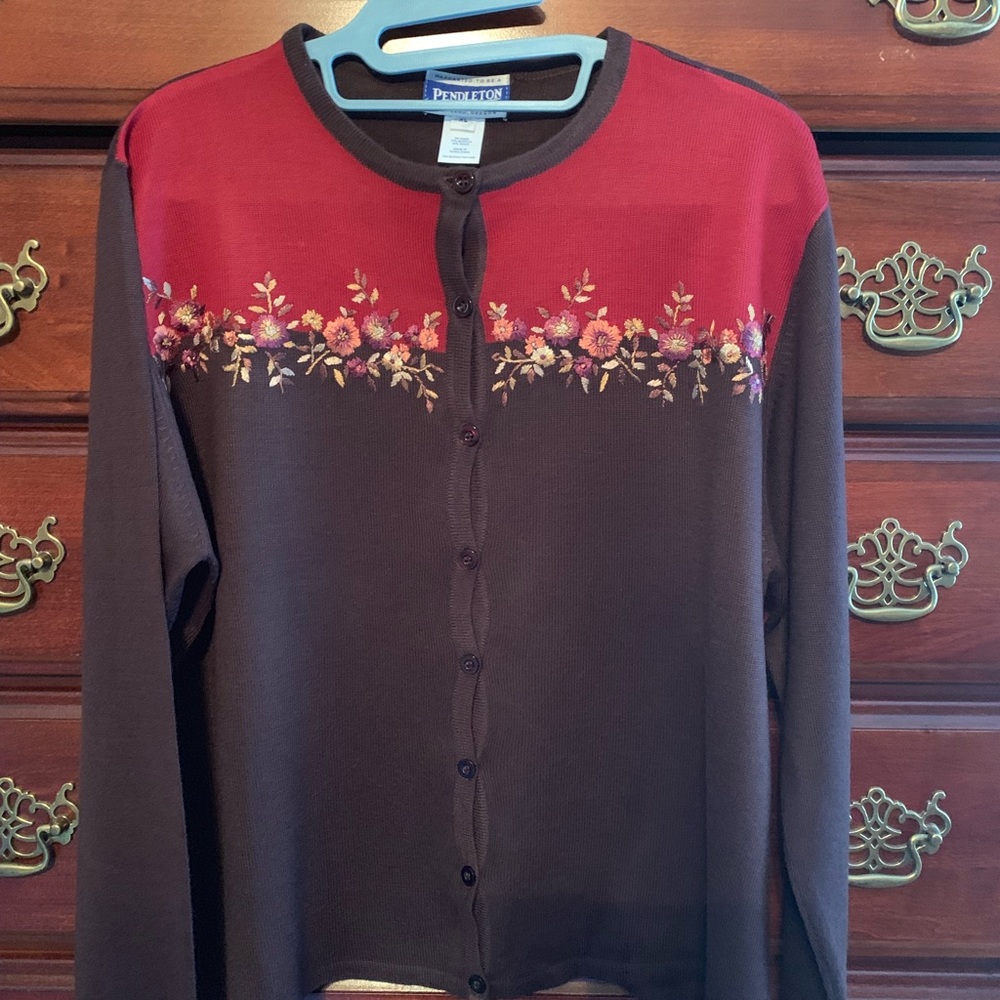 Stunning Pendleton Cardigan
